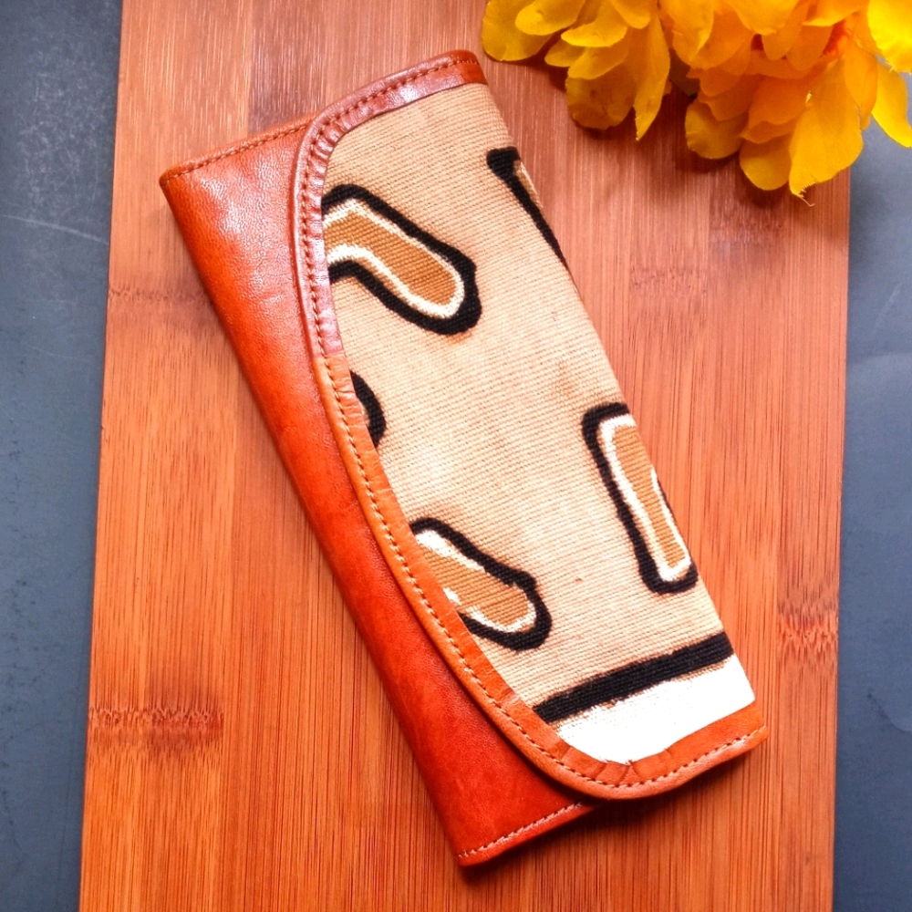 1PC Beautiful African Mudcloth Leather Wallet - Picture 5 of 16